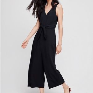 SOLD - Aritzia Wilfred Écoulement V Jumpsuit